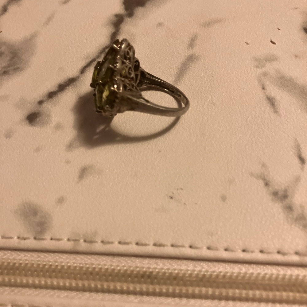 Exquisite925💚&14kGreen Peridot Ring!Size8aprox Era1890 - Picture 15 of 16